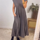 🎉Hot Sale 50% OFF🎉Sleeveless Pleated Simple Solid Color Dress
